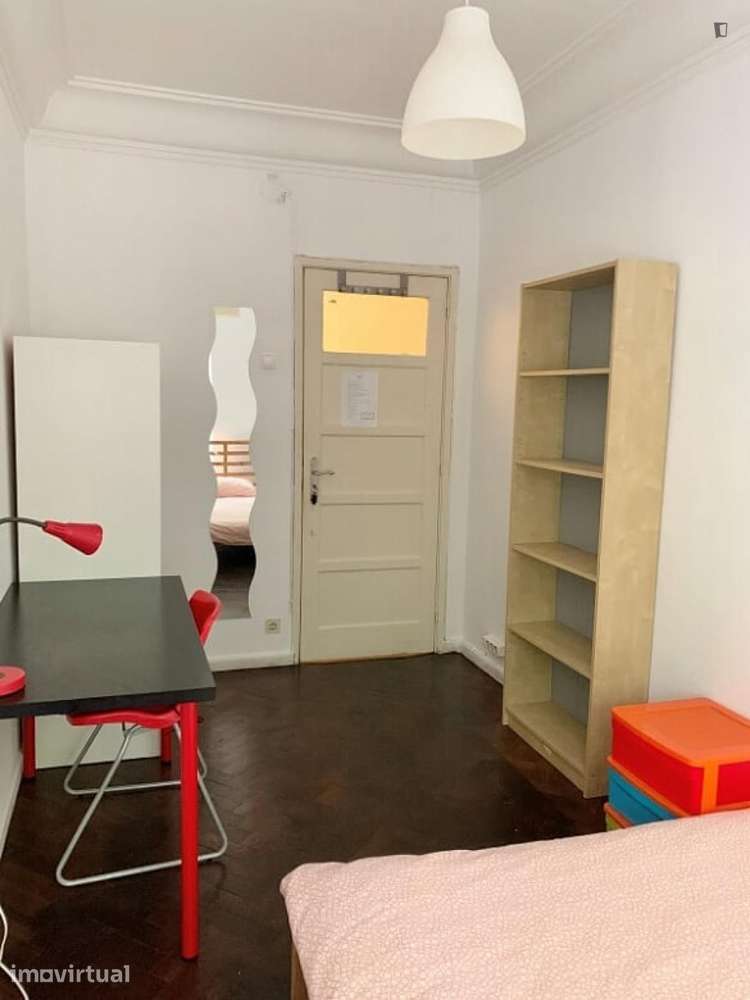 Quarto - localizado em Arroios Lisbon - Grande imagem: 2/15