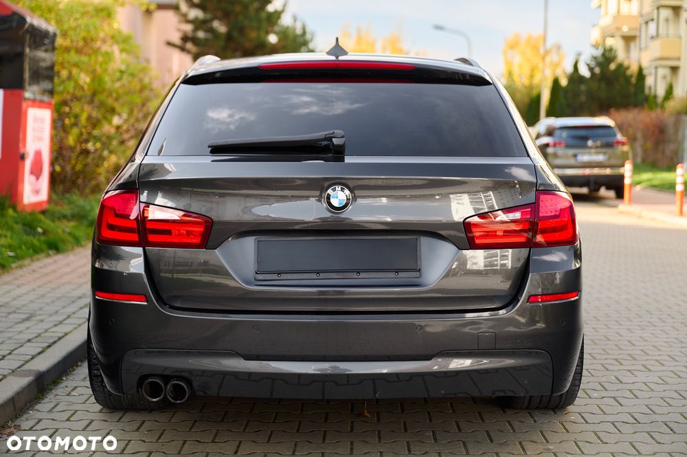 BMW Seria 5 520d Touring - 11