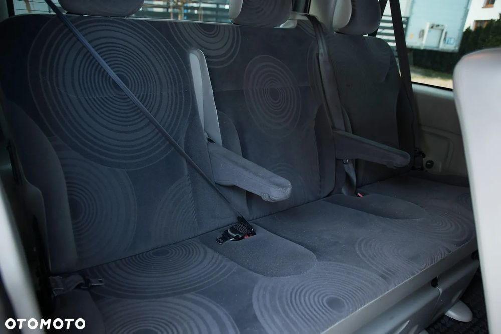 Renault Trafic - 26