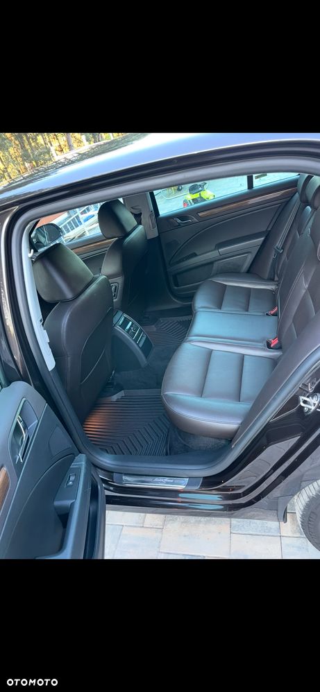 Skoda Superb 2.0 TDI 4x4 L&K DSG - 11