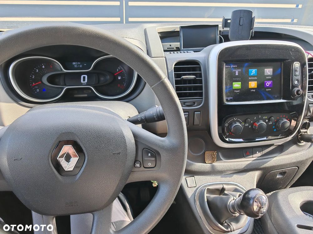 Renault Trafic - 17