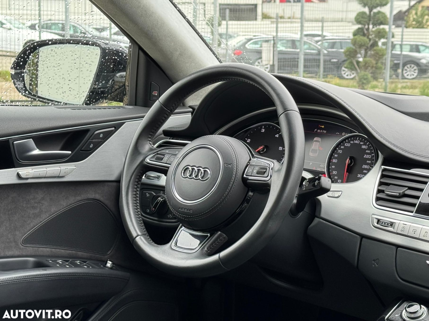 Audi A8 - 9