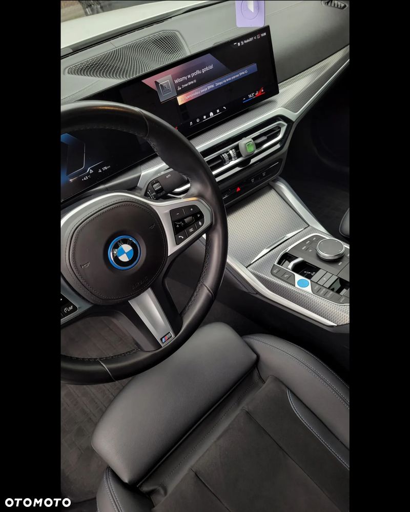 BMW i4 80.7kWh eDrive 40 M Sport - 17