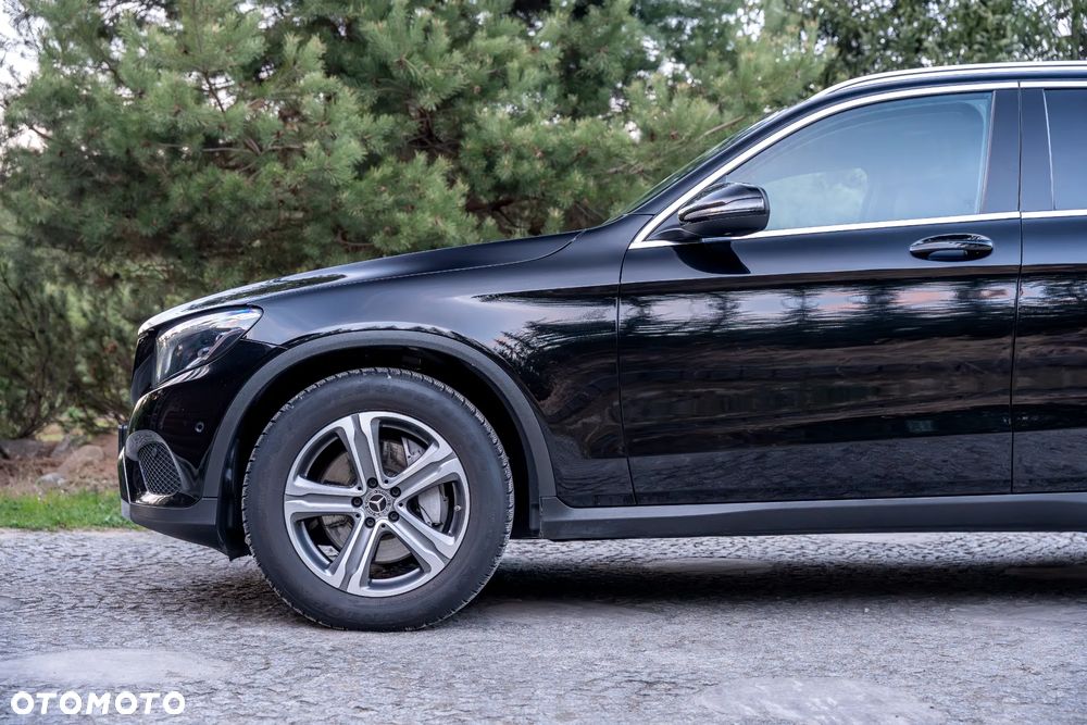 Mercedes-Benz GLC - 16