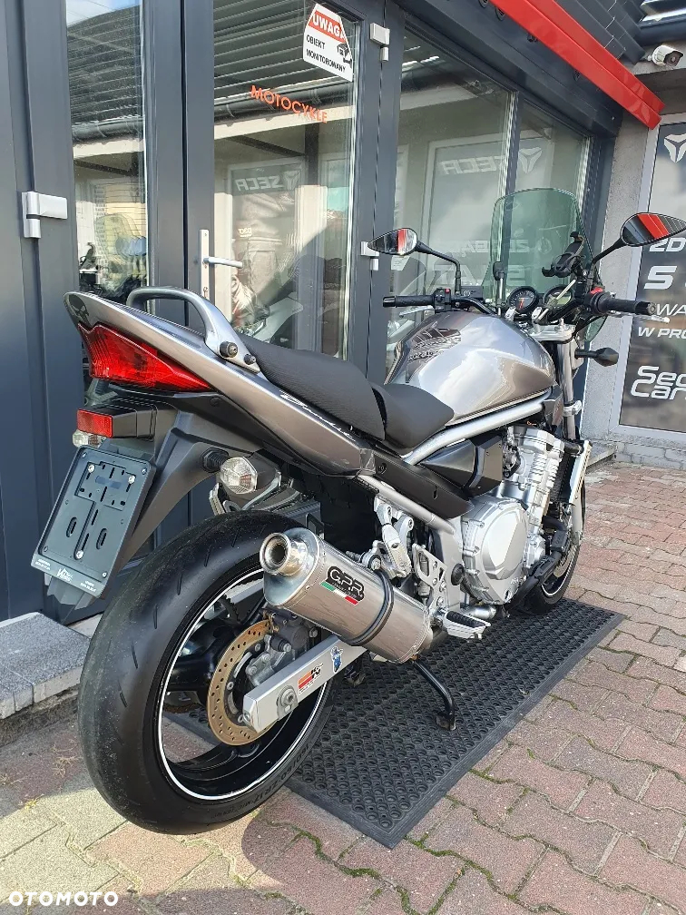 Suzuki Bandit - 3