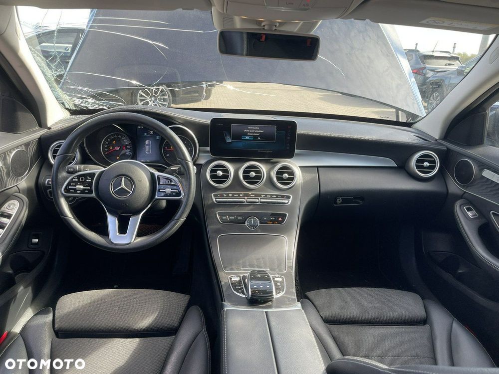 Mercedes-Benz Klasa C 300 d 4Matic 9G-TRONIC Exclusive - 11
