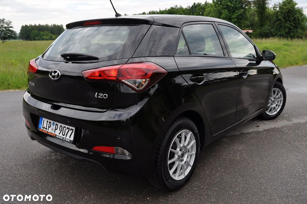 Hyundai i20 1.4 Automatik Style - 4