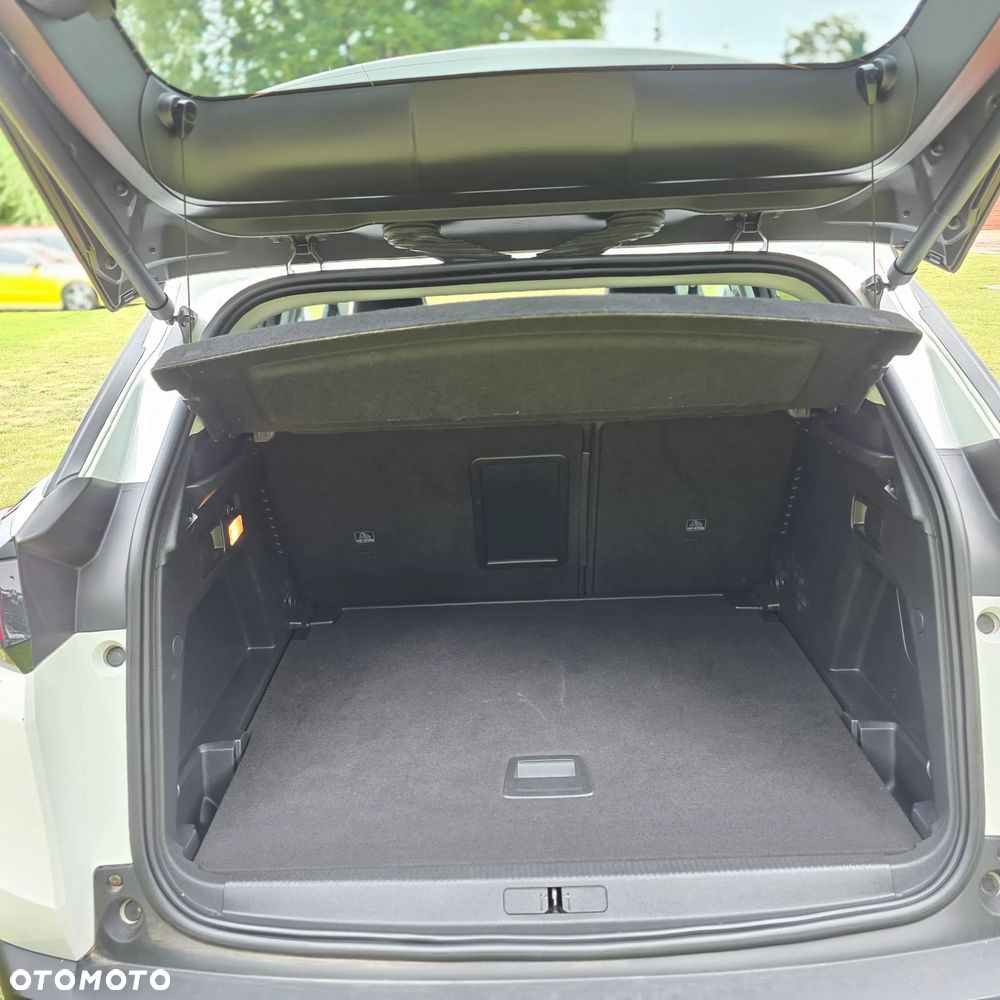 Peugeot 3008 PureTech 130 Stop & Start GPF EAT8 Active Business-Paket - 19