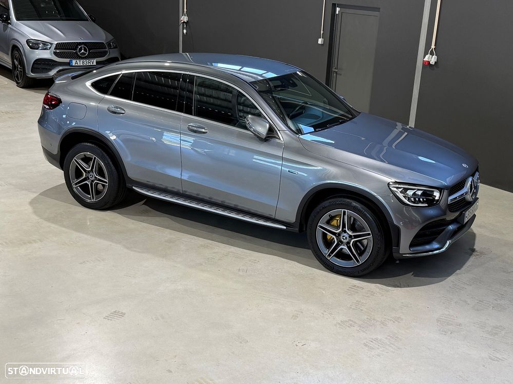 Mercedes-Benz GLC 300 de Coupe 4Matic 9G-TRONIC AMG Line - 3