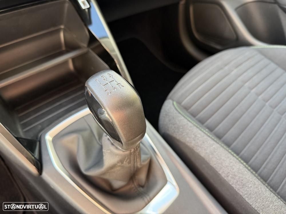 Peugeot 208 PureTech 75 Allure Pack - 23