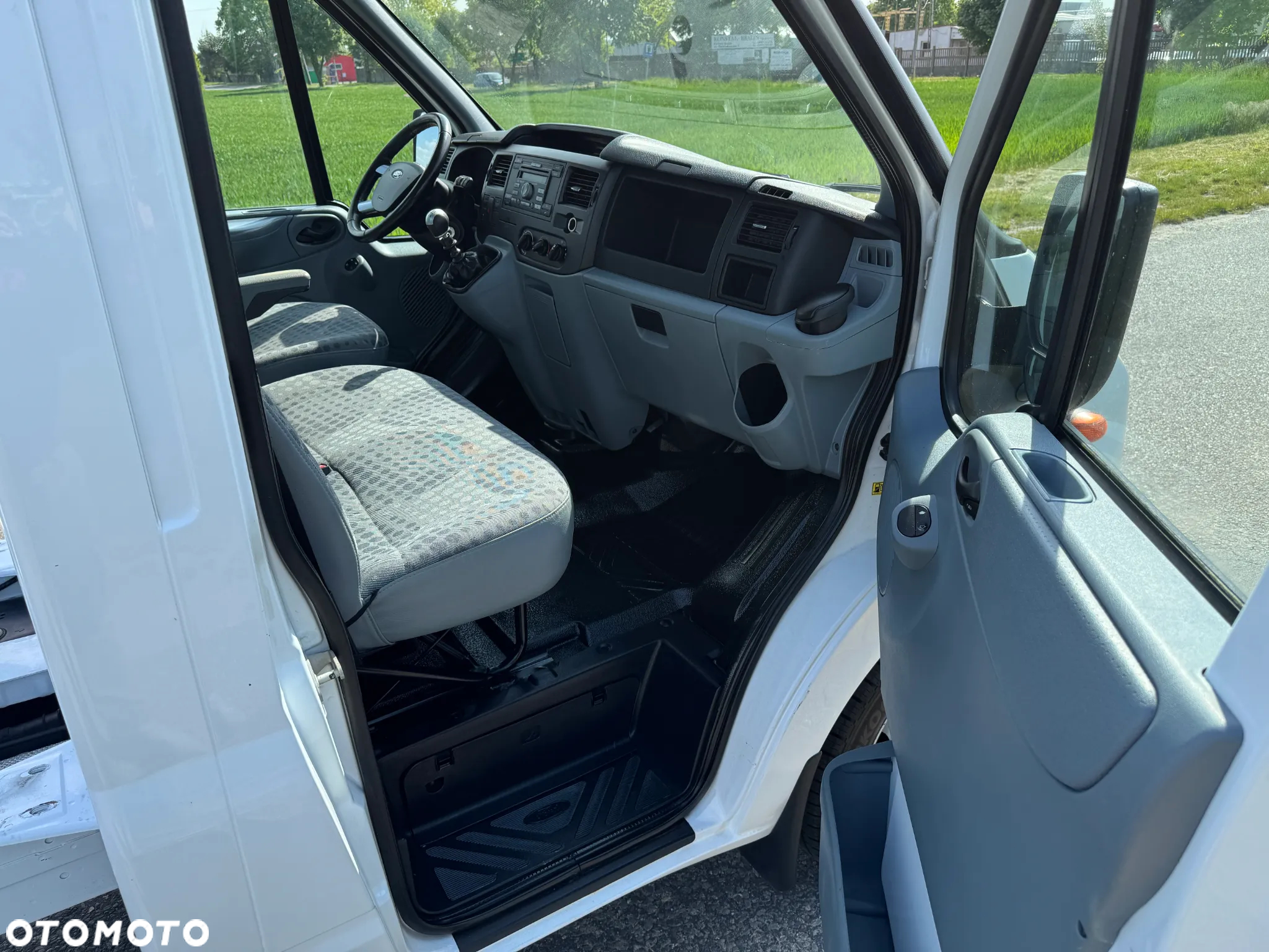 Ford Transit * 2.2 / 155KM * Max długa rama do zabudowy * Koła bliźniacze * - 27