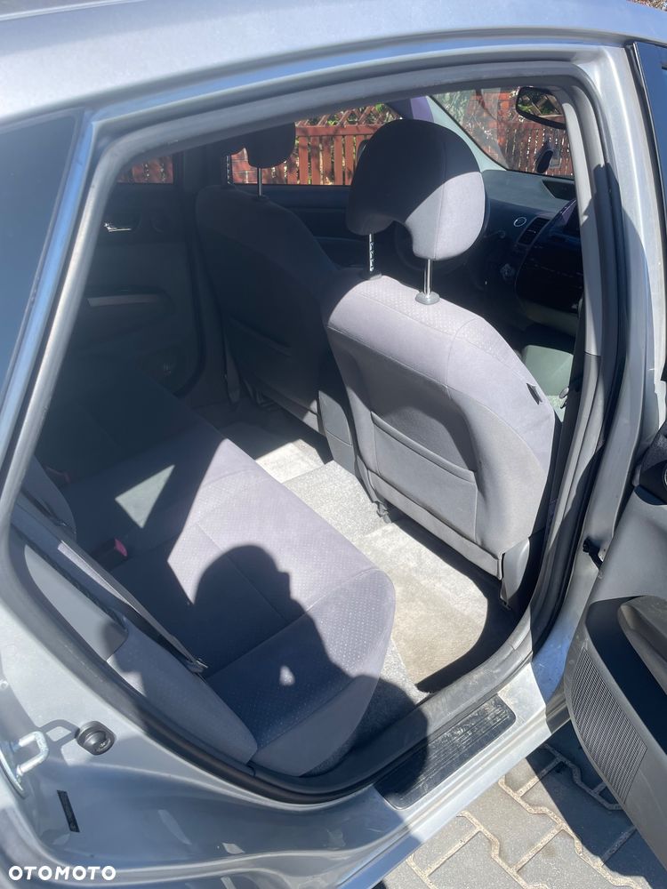 Toyota Prius 1.5 VVT-i Prestige - 12