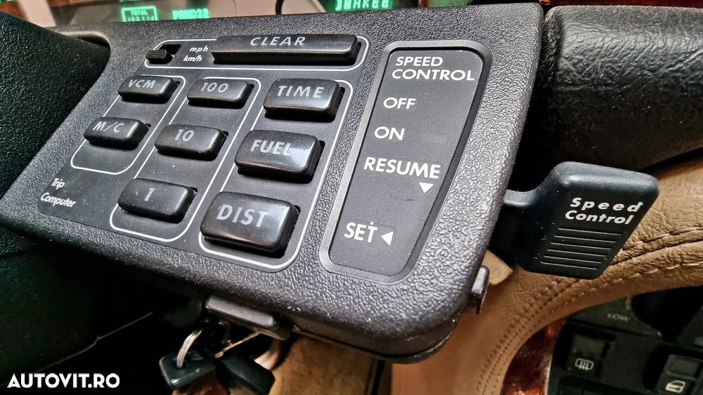 Jaguar XJ - 13