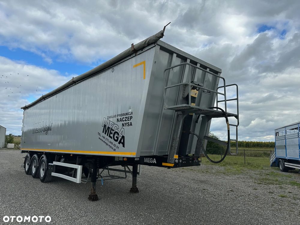 Mega / NACZEPA / WYWROTKA / 59M3 / 2016/2017 / KLAPO-DRZWI /