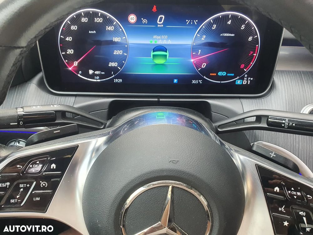 Mercedes-Benz C 200 9G-TRONIC AMG Line - 12