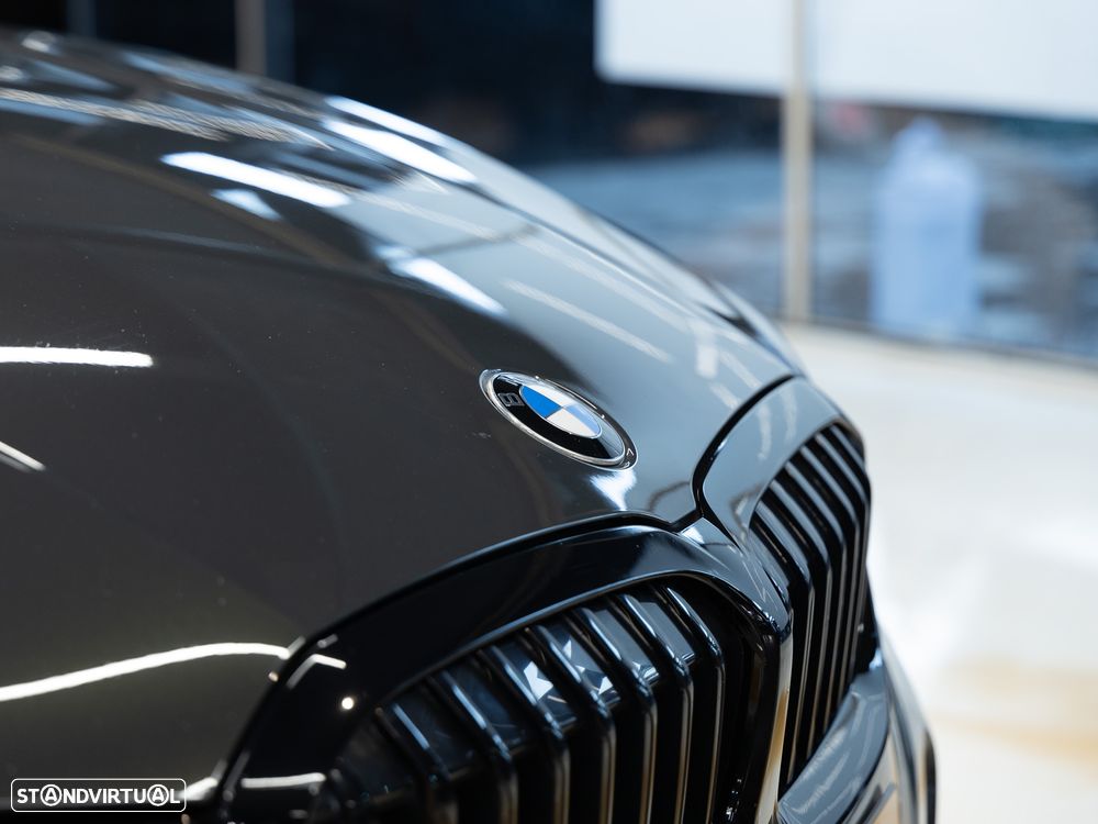 BMW 320 d Pack M Shadow Auto - 23