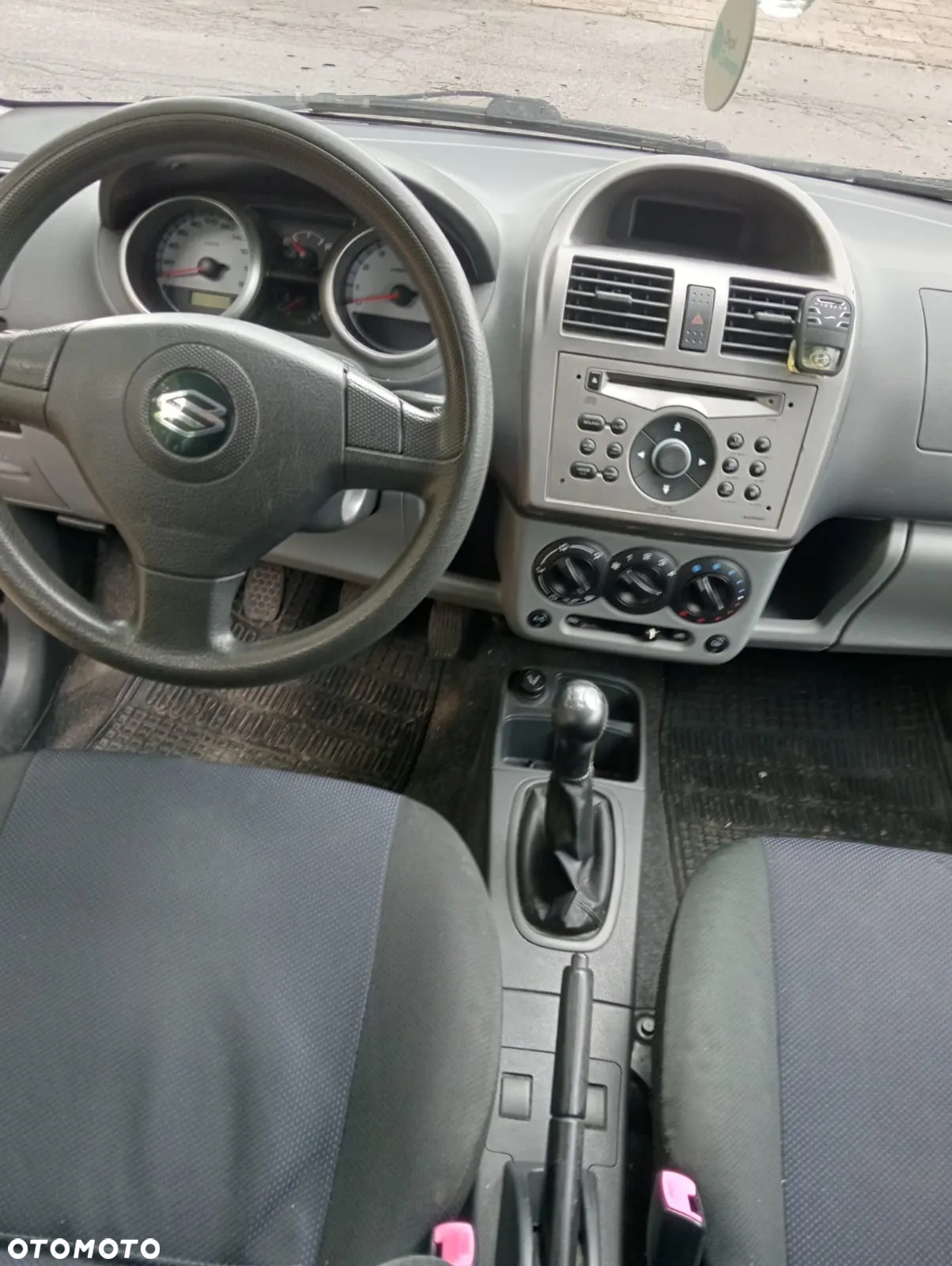 Suzuki Ignis - 9