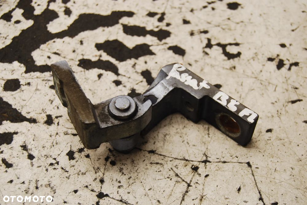 ZAWIAS DRZWI GÓRNY LEWY LUB PRAWY VW PASSAT B5 LIFT SKODA SUPERB I - 2