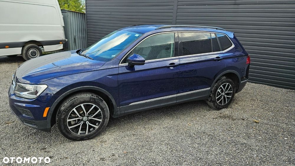 Volkswagen Tiguan - 2
