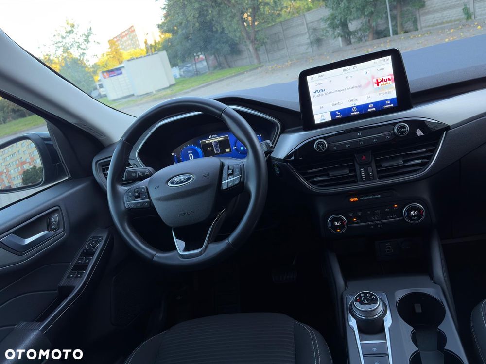 Ford Kuga 2.5 FHEV FWD Titanium - 23