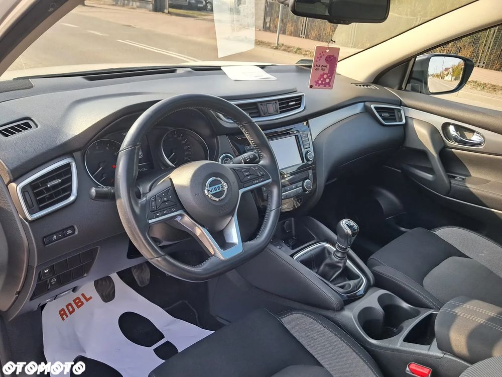 Nissan Qashqai 1.2 DIG-T N-Vision EU6 - 13