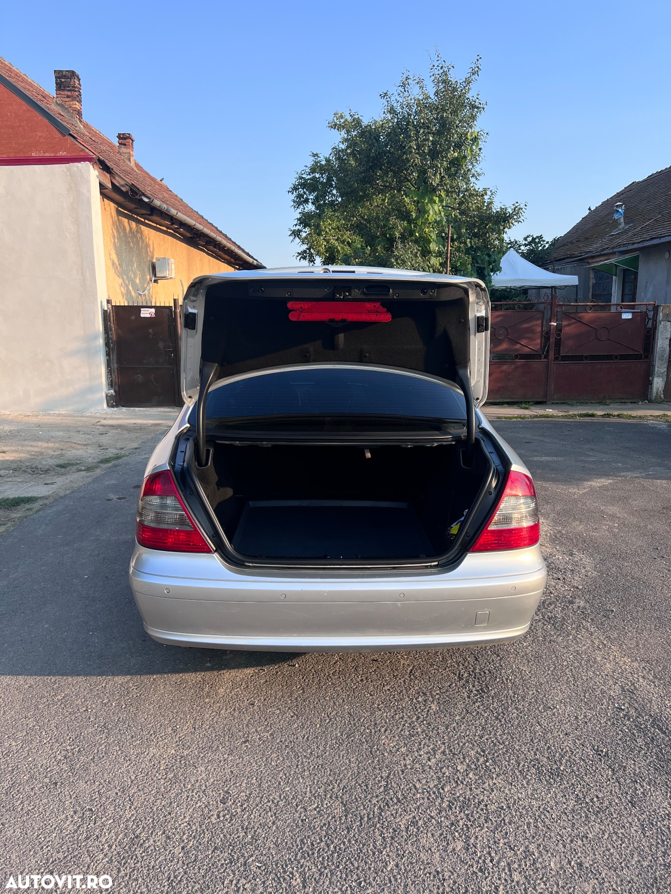 Mercedes-Benz E 220 T CDI Automatik Classic BusinessEDITION - 13