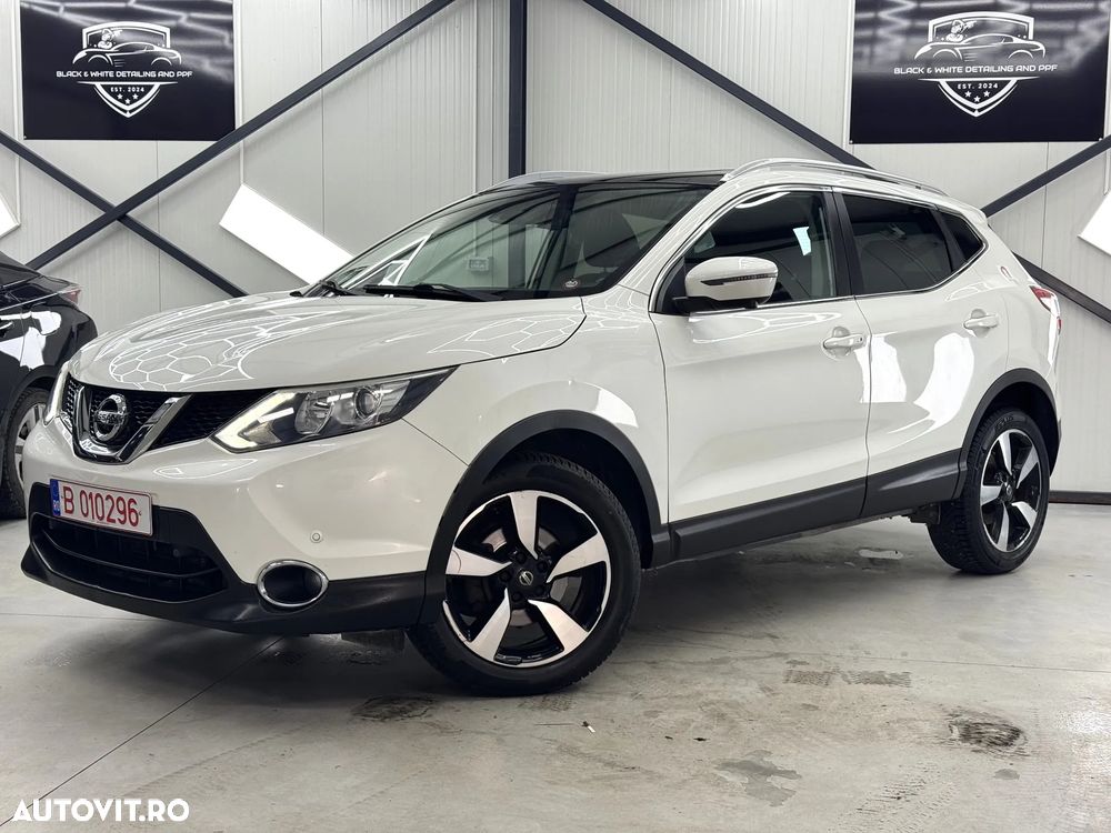 Nissan Qashqai 1.6 DCI Xtronic TEKNA - 3