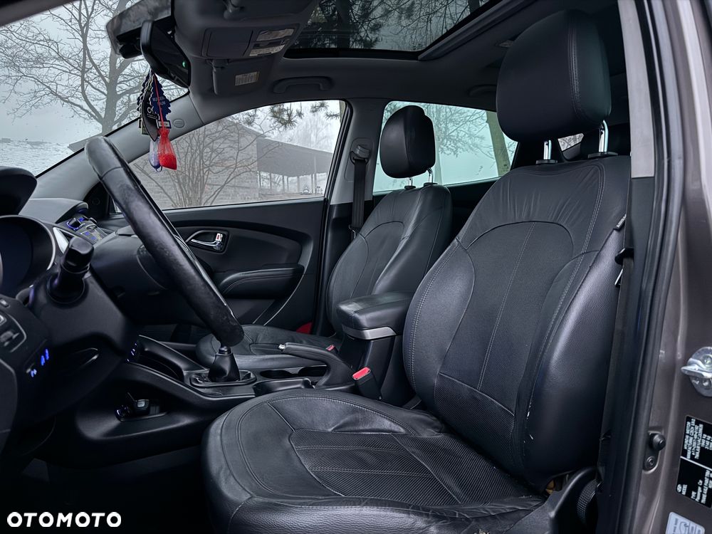Hyundai ix35 1.7 CRDi Premium 2WD - 23