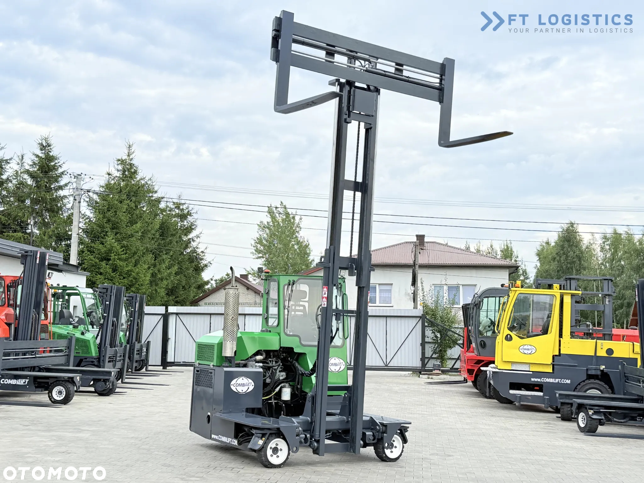 Combilift C3000 / DIESEL / DUPLEX - 4000MM / SZEROKI POZYCJONER WIDEŁ 2700MM / PEŁNA OGRZEWANA KABINA / JEDYNIE 6905H/ STAN - JAK NOWY! - 35