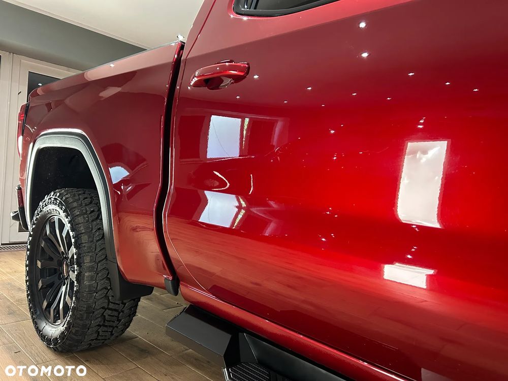 GMC Sierra - 19