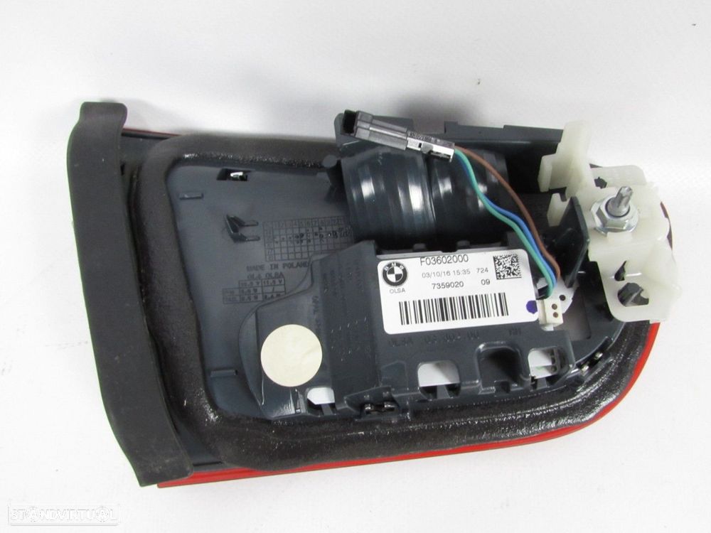 Farolim da mala LCI Direito Seminovo/ Original BMW 1 (F20)/BMW 1 (F21) 632173590... - 2