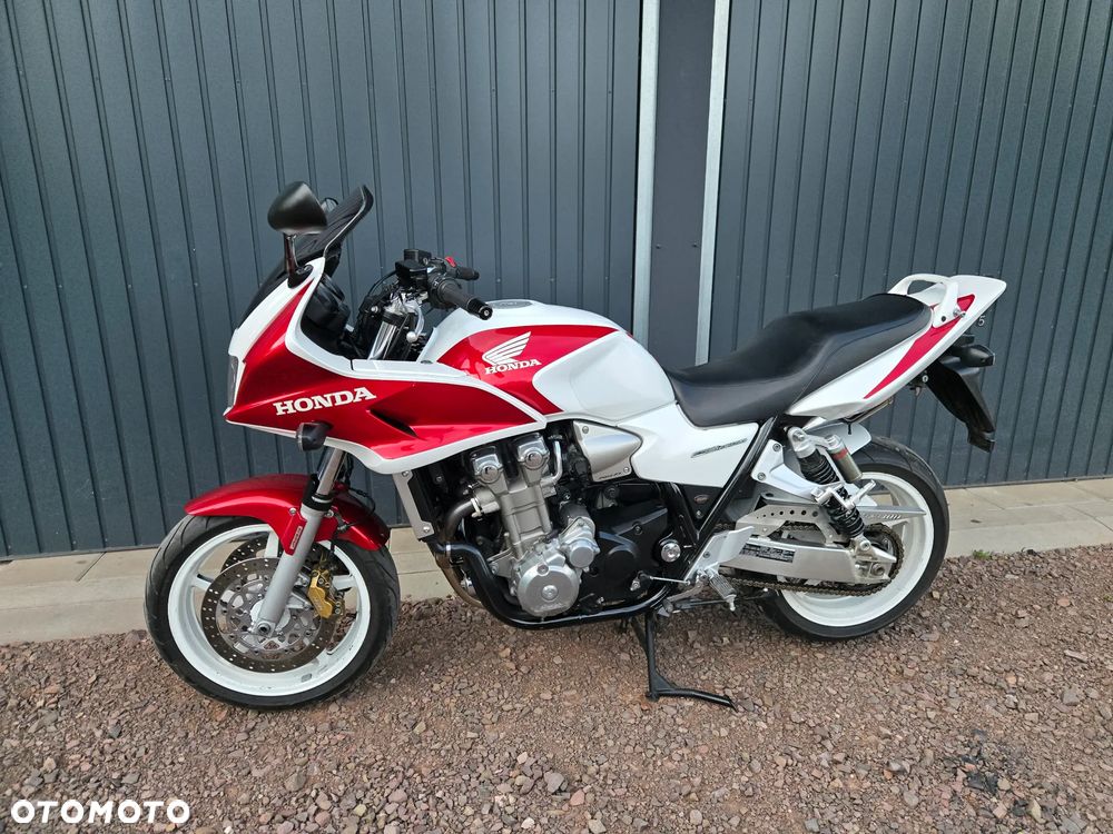 Honda CB - 8