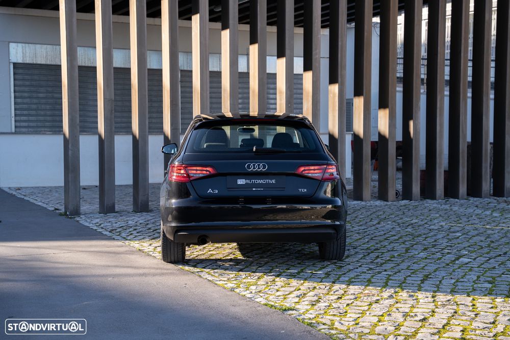 Audi A3 Sportback 1.6 TDI Attraction - 5