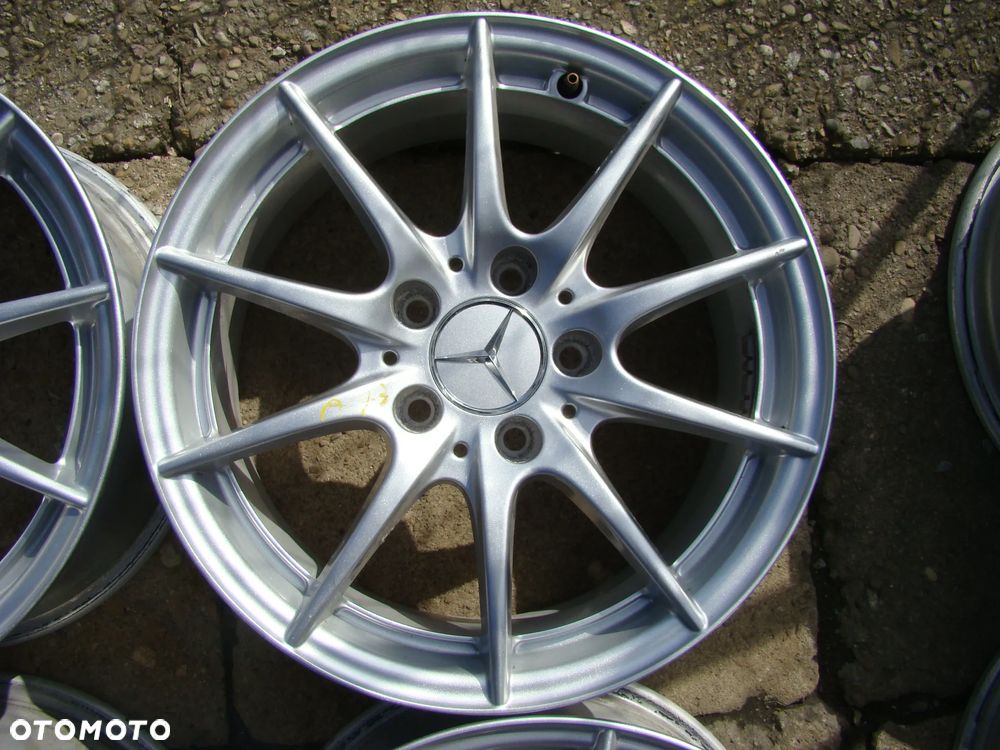 a73 5x112 Mercedes W204 W124 190 W201 W202 W169 W176 W245 W246 CLA C117 7jx16 - 5