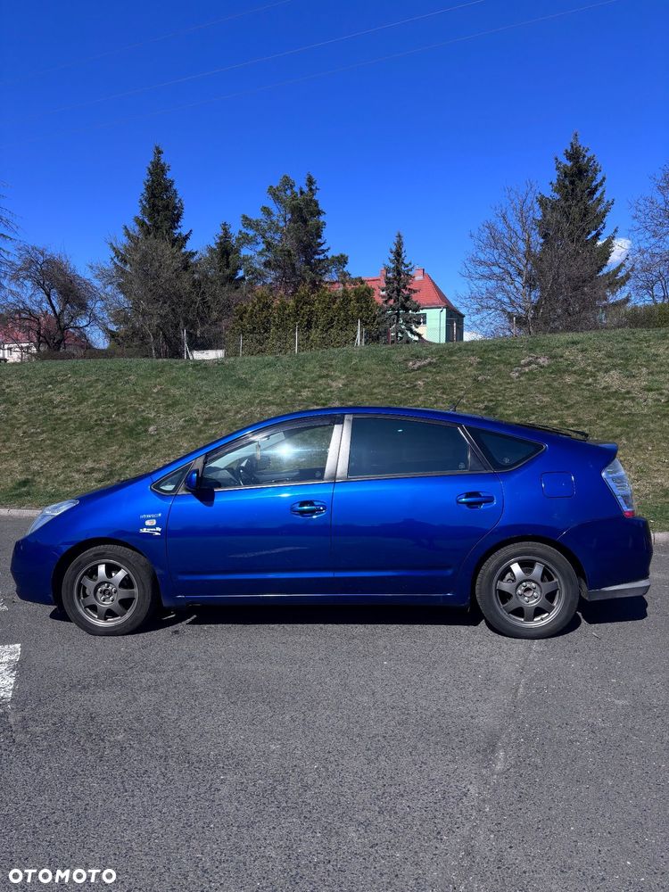Toyota Prius 1.5 VVT-i Sol (nav) - 4
