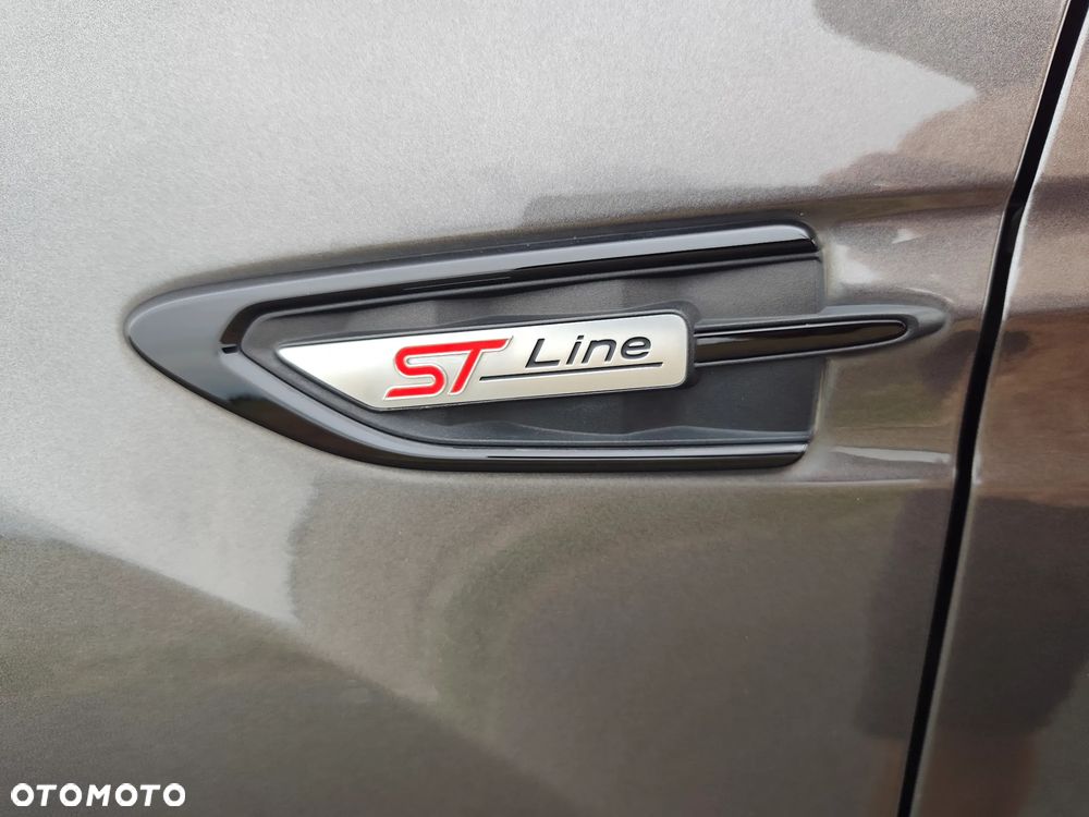 Ford Kuga 1.5 EcoBoost 2x4 ST-Line - 11