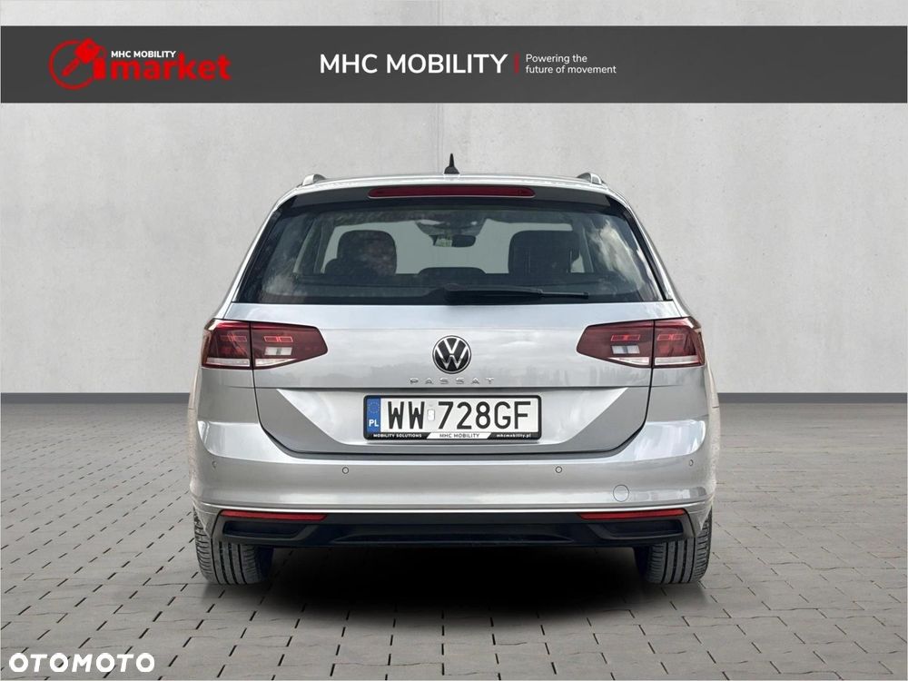 Volkswagen Passat Variant 2.0 TDI EVO Business DSG - 4