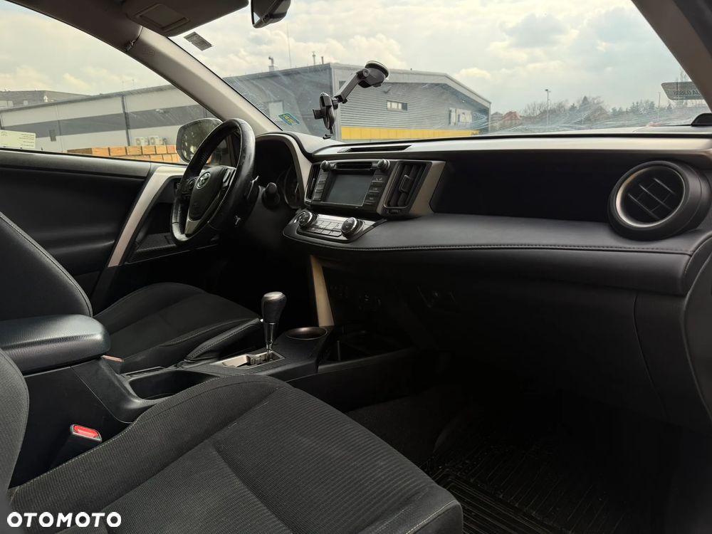 Toyota RAV4 2.0 Premium MS - 11