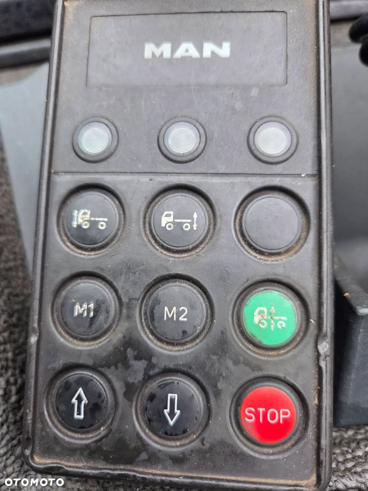 MAN tgx - 12