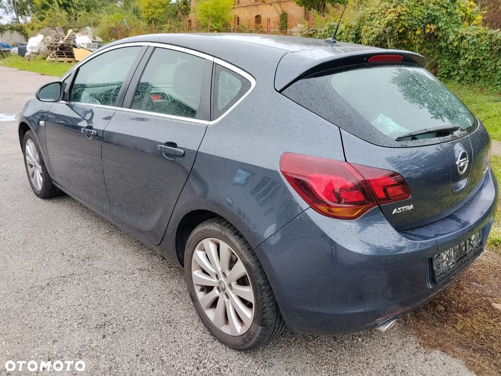 Opel Astra - 5