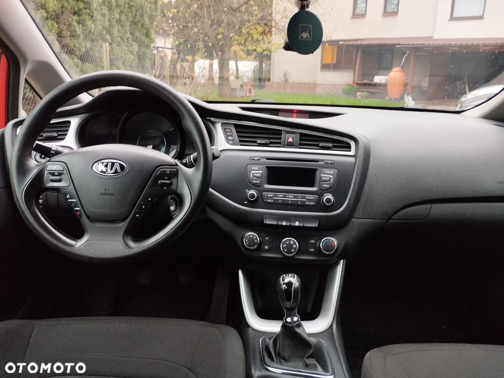 Kia Ceed 1.4 S - 27