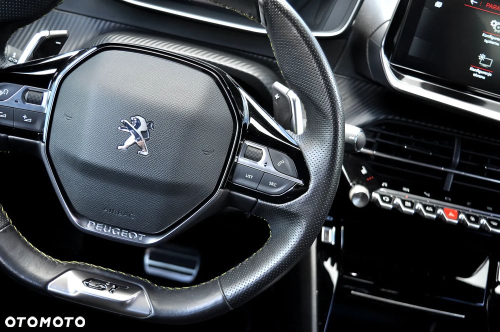 Peugeot 2008 1.2 PureTech GT S&S EAT8 - 31