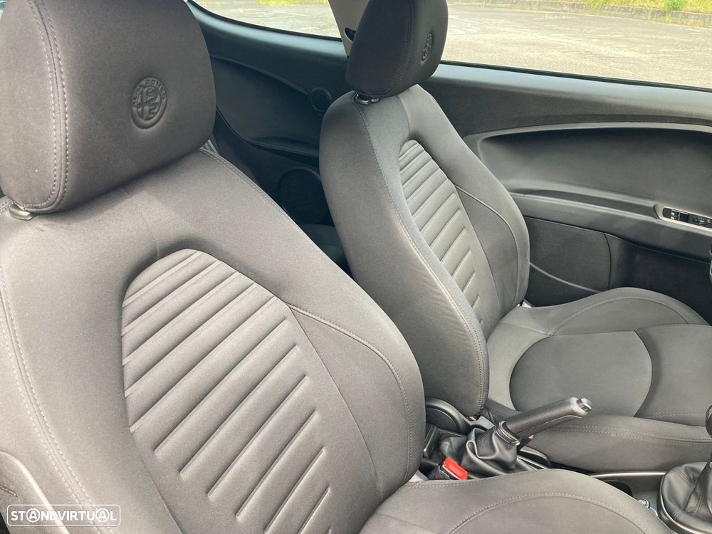 Alfa Romeo MiTo 1.3 JTDM Urban - 28