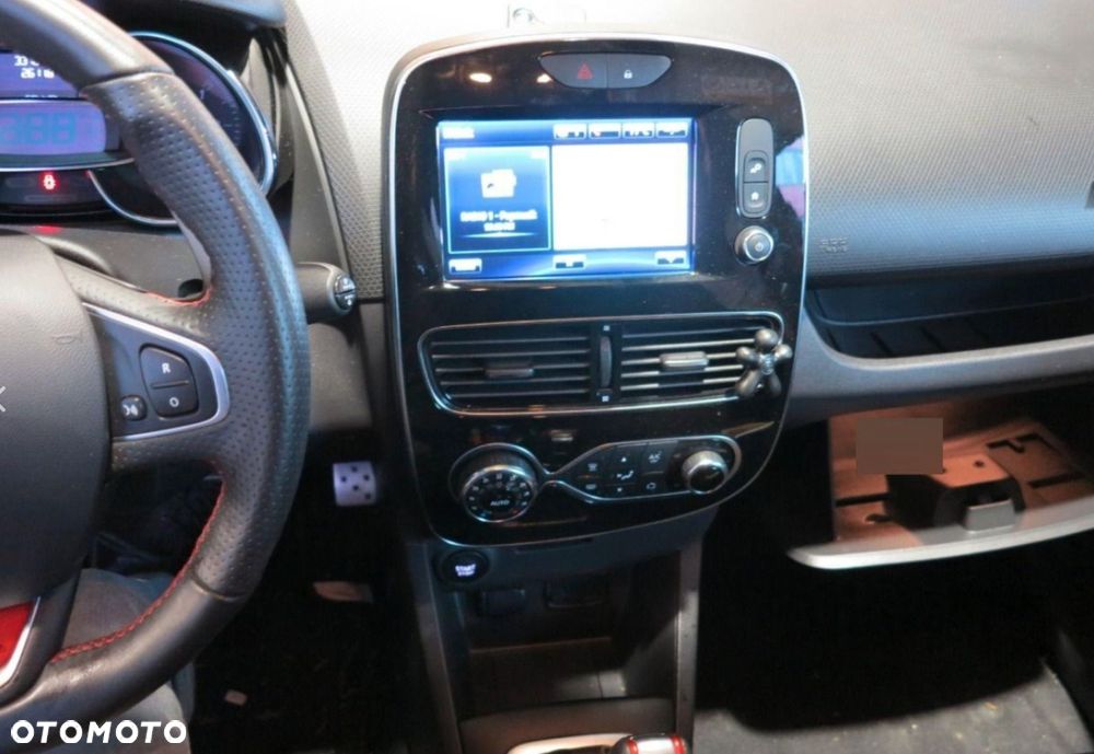 Renault Clio TCe 220 EDC R.S Trophy - 3