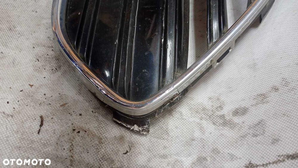 Atrapa grill przedni Ford B-MAX chrom AV11-17B968-B - 2