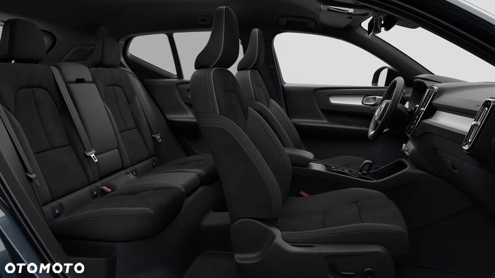 Volvo XC 40 B3 Plus Dark - 10