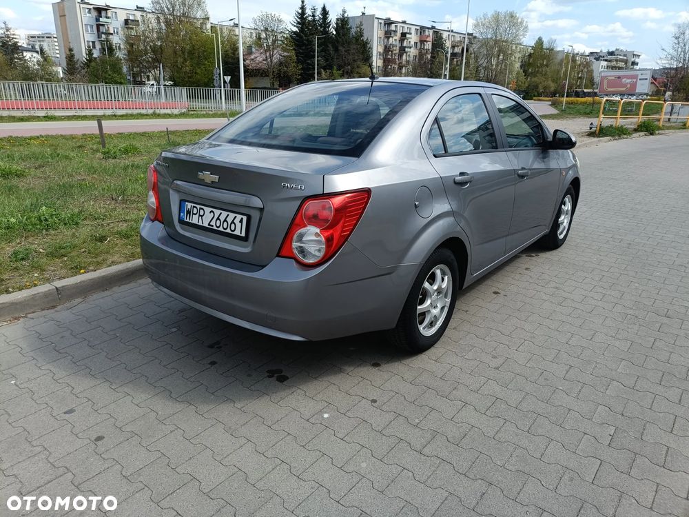 Chevrolet Aveo 1.4 16V LT EU5 - 7
