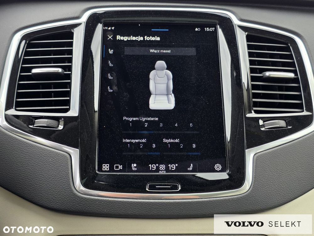 Volvo XC 90 - 37