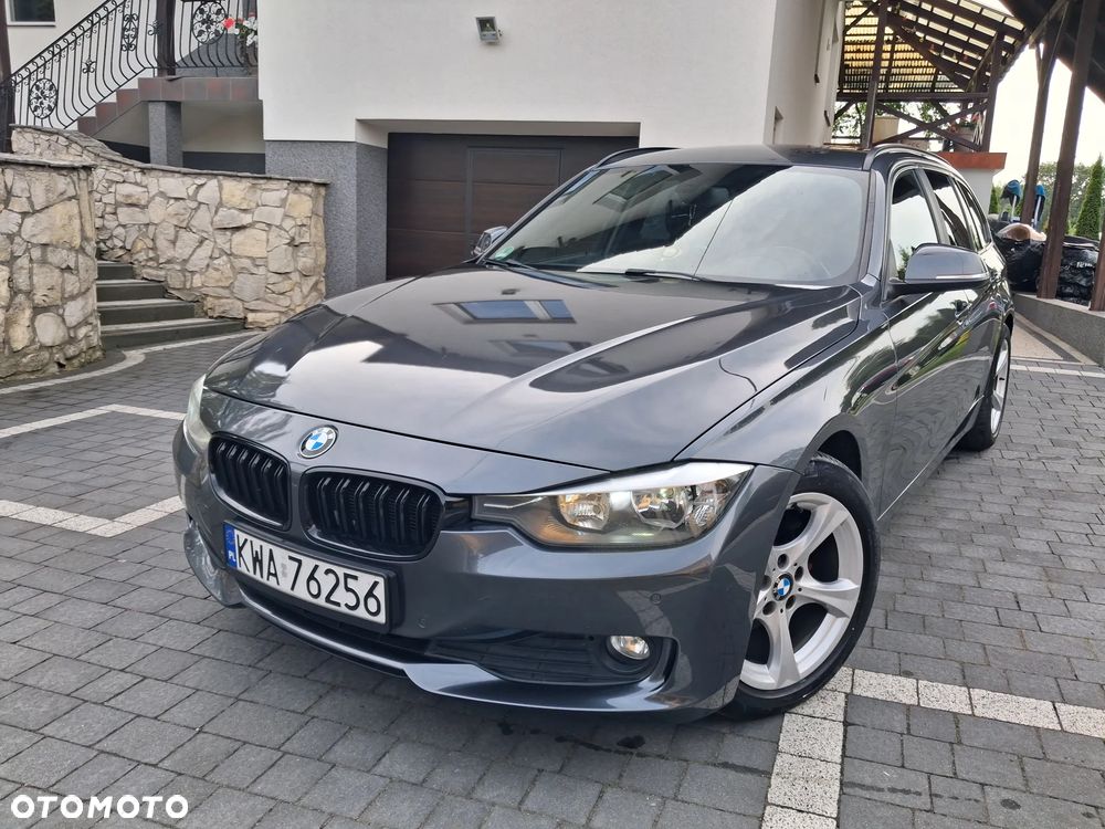 BMW 3 Series 2013 photo 2