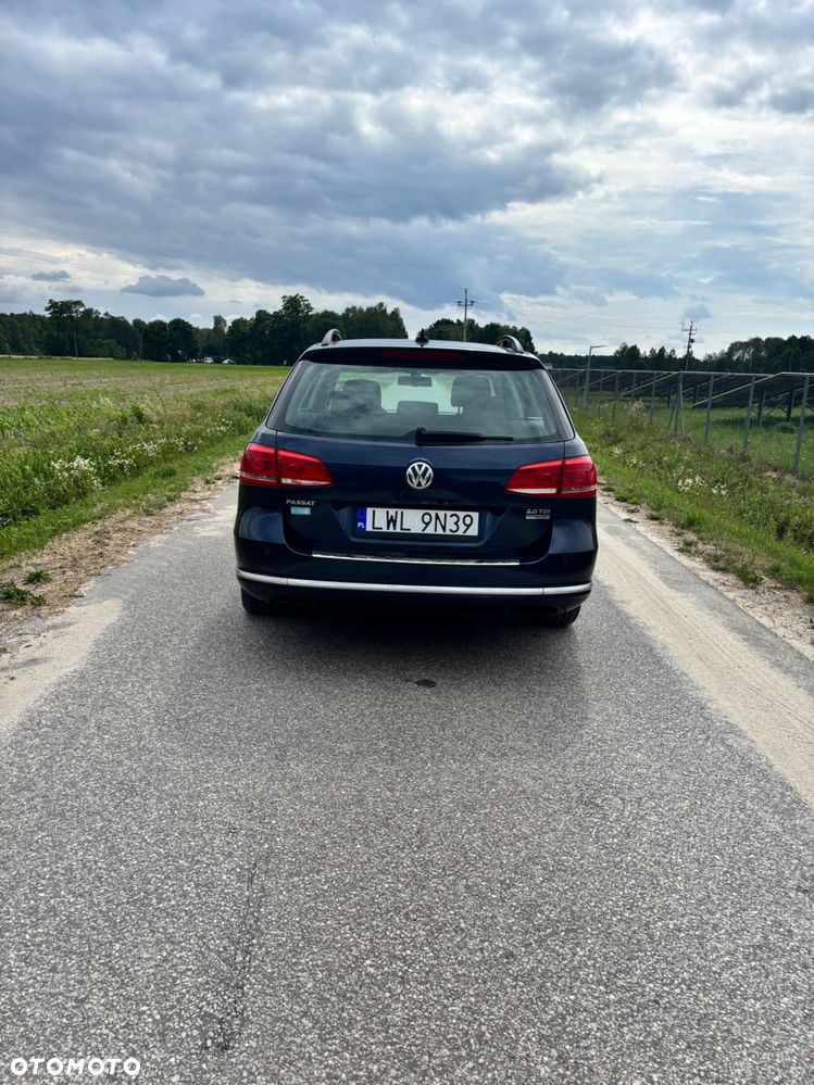 Volkswagen Passat - 3
